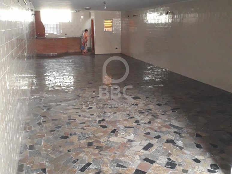 Sobrado para alugar com 3 quartos, 350m² - Foto 38