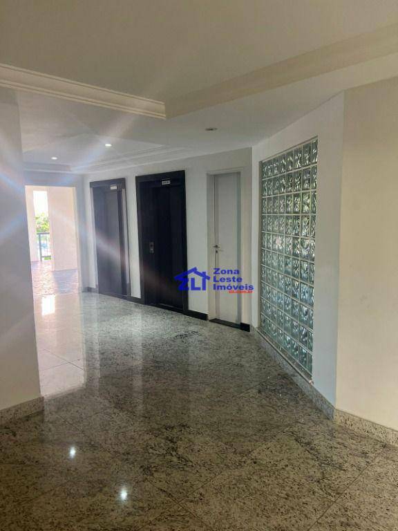 Apartamento à venda com 3 quartos, 64m² - Foto 17