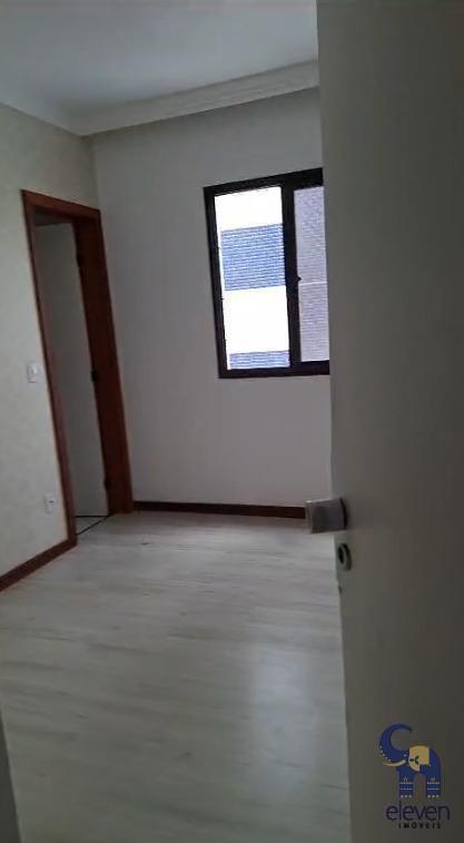 Apartamento à venda com 4 quartos, 94m² - Foto 14