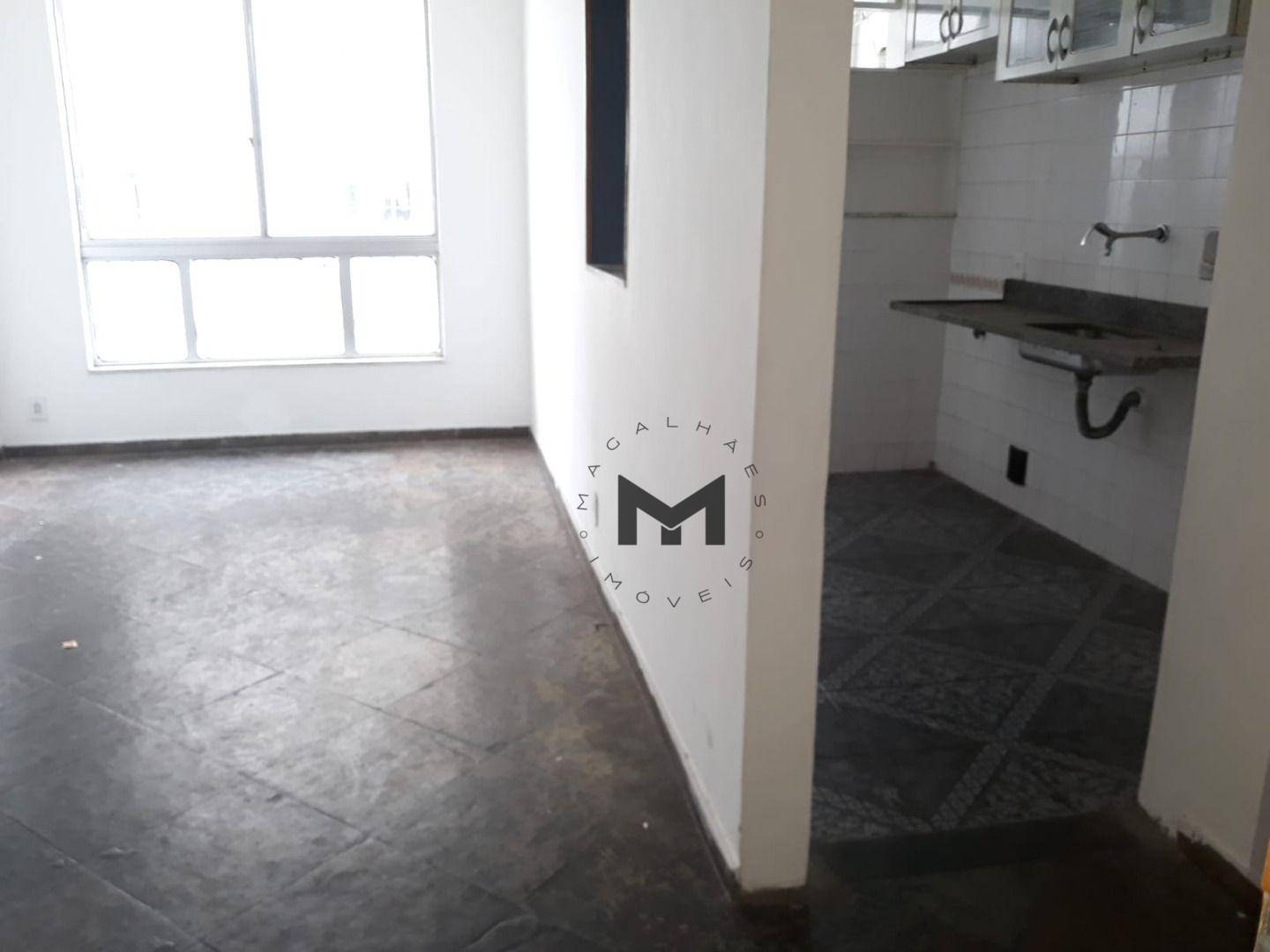 Apartamento à venda com 2 quartos, 63m² - Foto 3