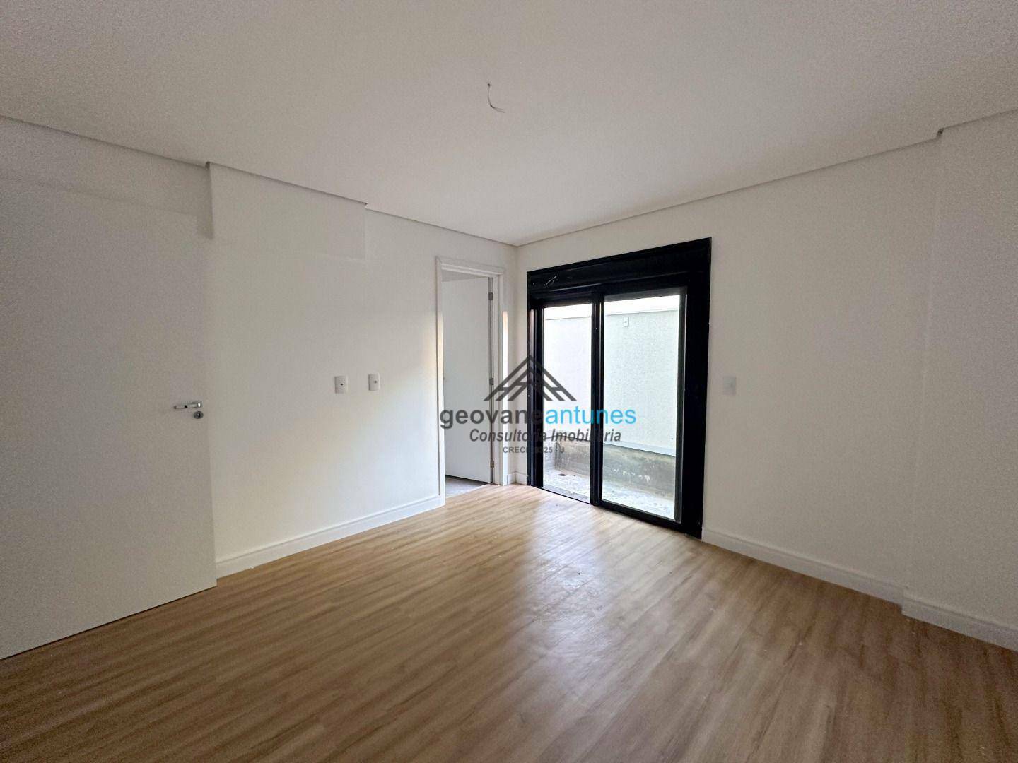 Apartamento à venda com 3 quartos, 177m² - Foto 22