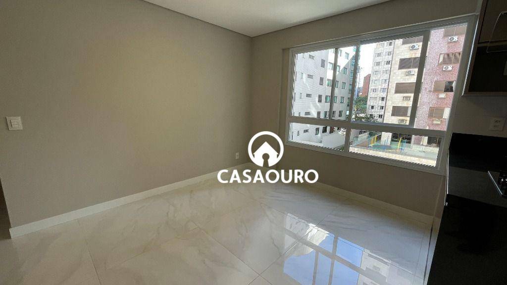 Apartamento para alugar com 2 quartos, 70m² - Foto 7