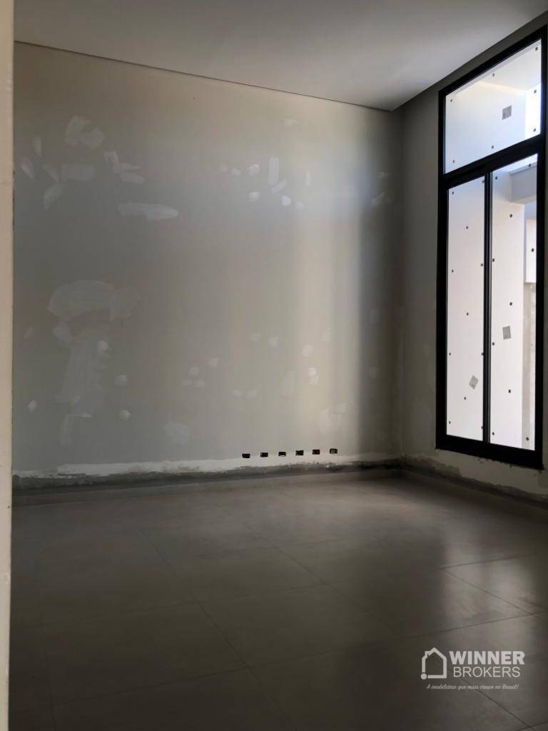 Casa à venda com 2 quartos, 171m² - Foto 3