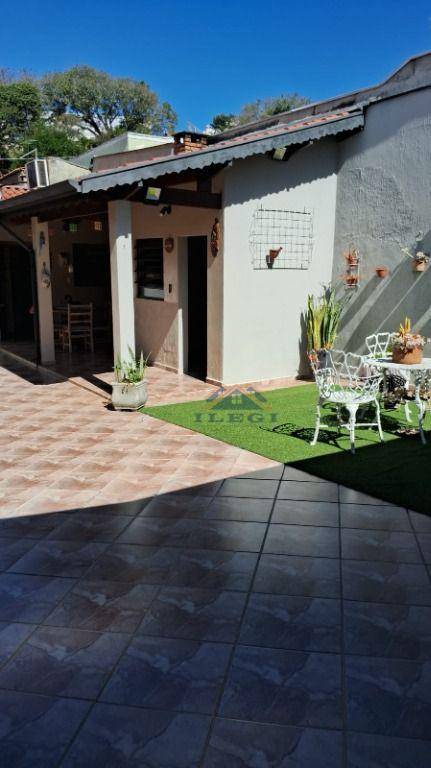 Casa, 3 quartos, 250 m² - Foto 4