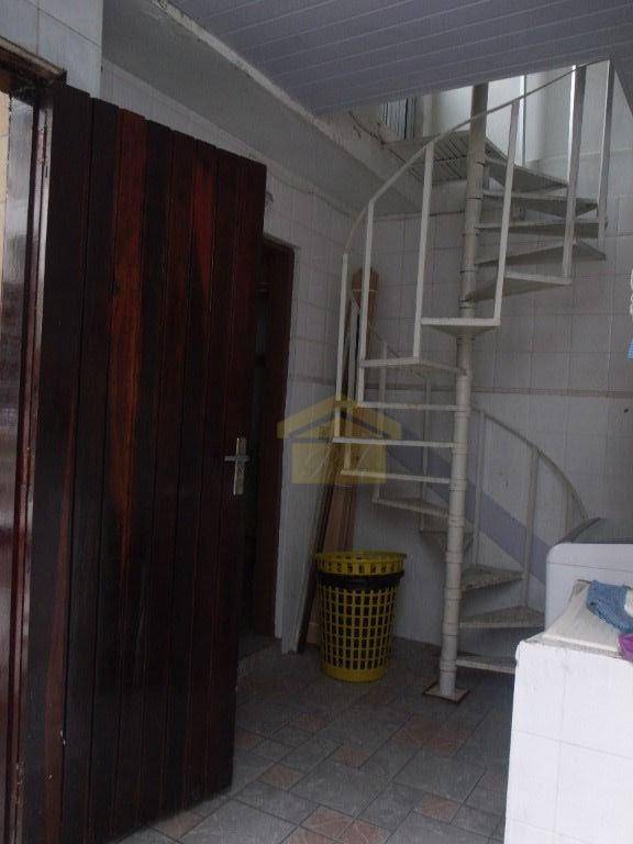 Sobrado à venda com 3 quartos, 160m² - Foto 28