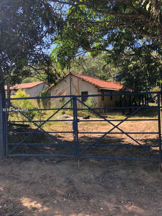 Fazenda à venda com 2 quartos, 3000m² - Foto 15