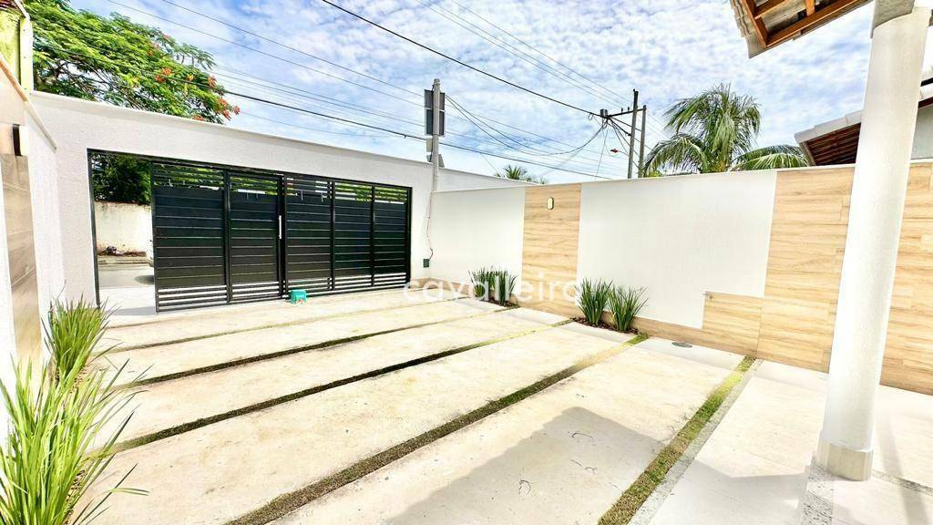 Casa à venda com 3 quartos, 120m² - Foto 2