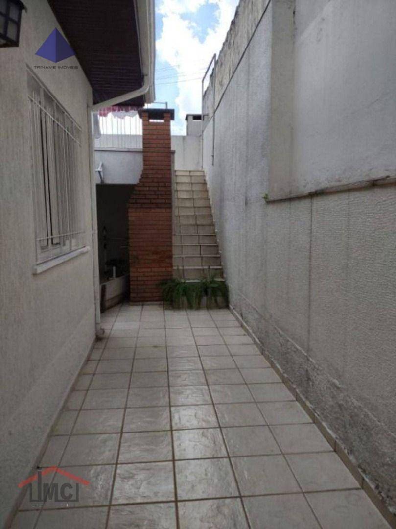 Casa à venda com 3 quartos, 194m² - Foto 2