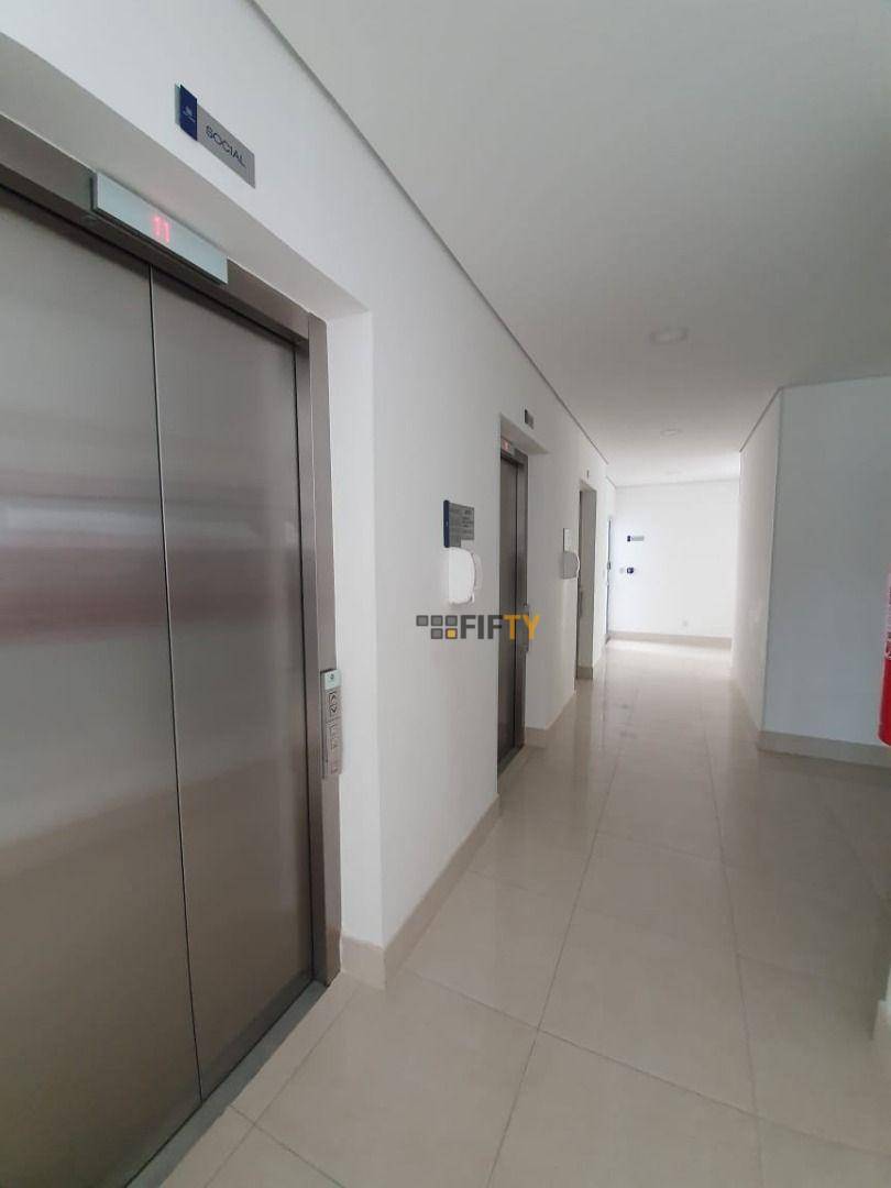 Apartamento à venda com 3 quartos, 112m² - Foto 11