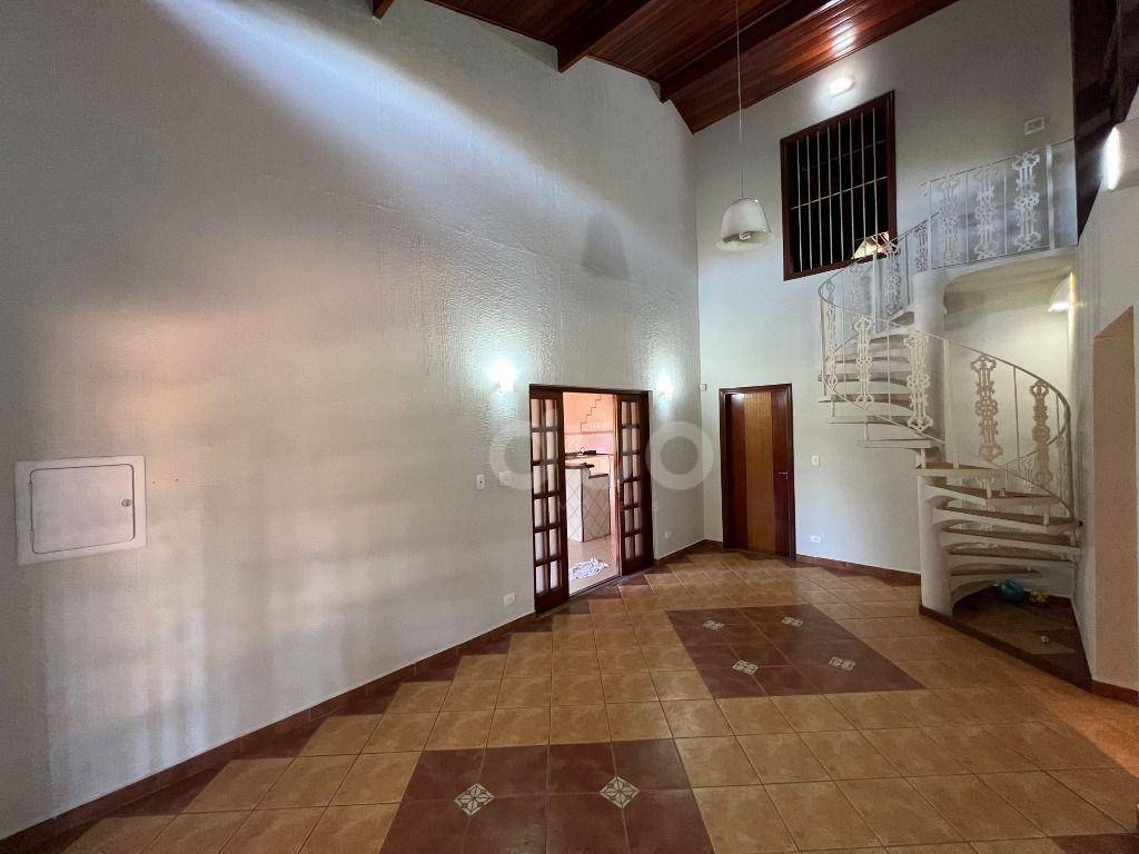 Casa à venda com 4 quartos, 554m² - Foto 5