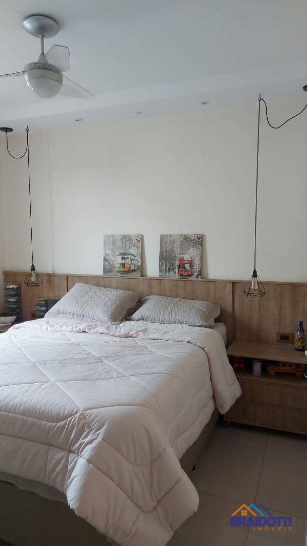 Apartamento à venda com 2 quartos, 45m² - Foto 10