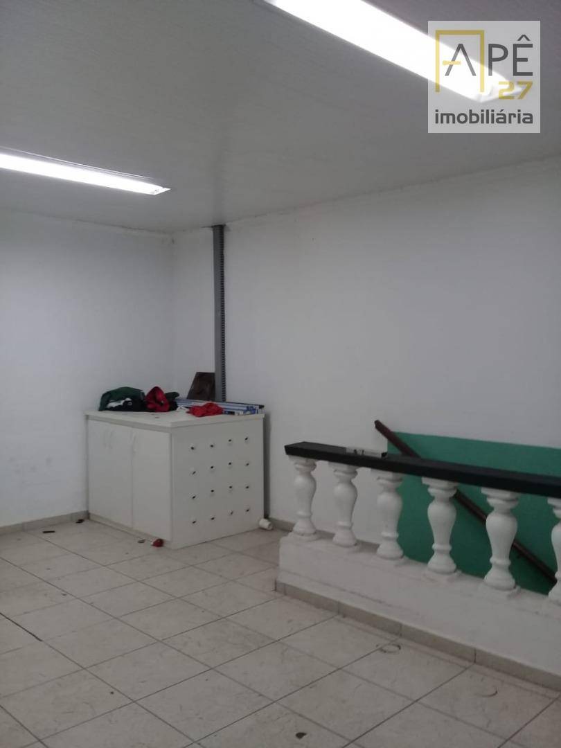 Prédio Inteiro para alugar, 750m² - Foto 29