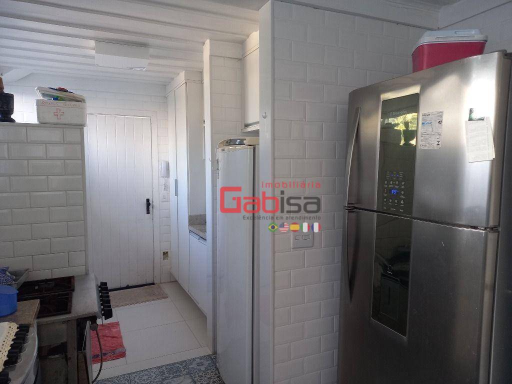 Casa à venda com 5 quartos, 300m² - Foto 14