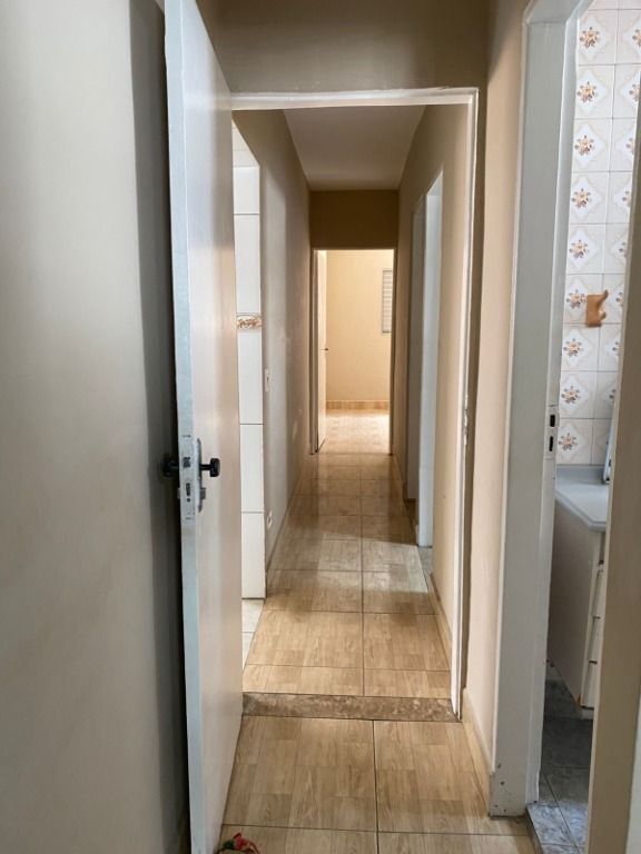 Casa para alugar com 3 quartos, 300m² - Foto 16