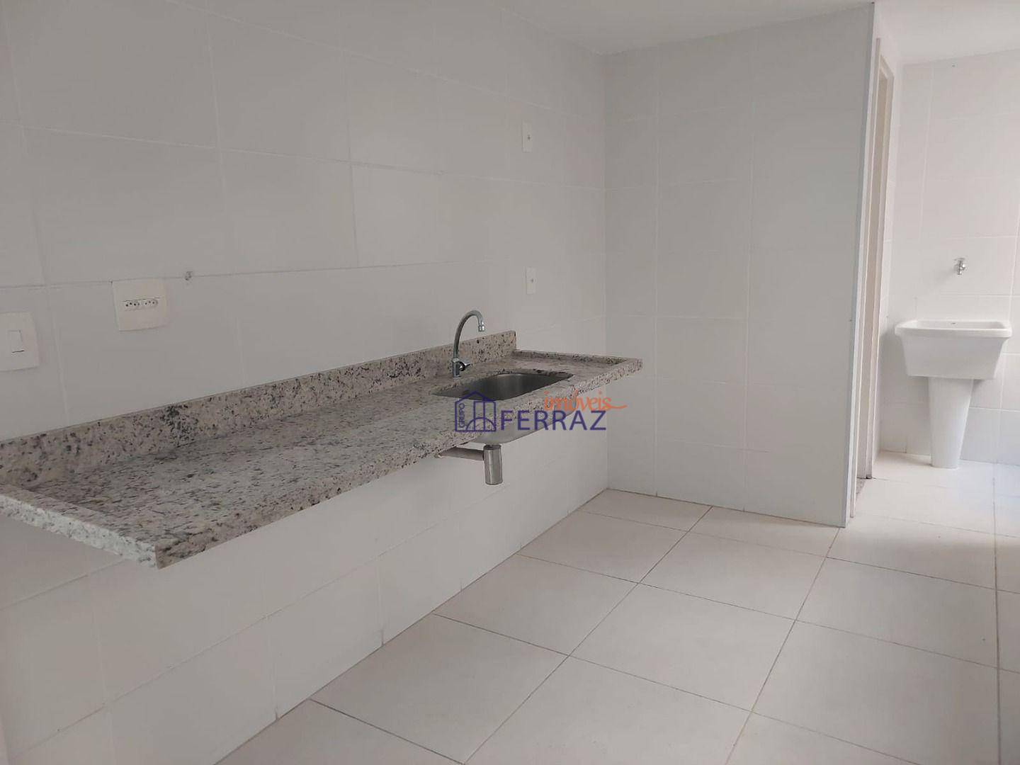 Apartamento à venda com 2 quartos, 64m² - Foto 35