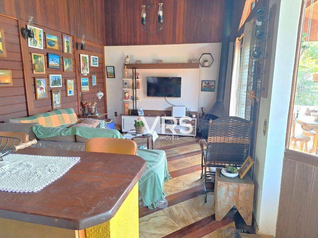 Casa à venda com 2 quartos, 83m² - Foto 6