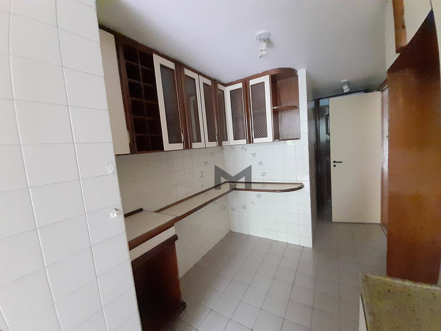 Apartamento à venda com 2 quartos, 104m² - Foto 12