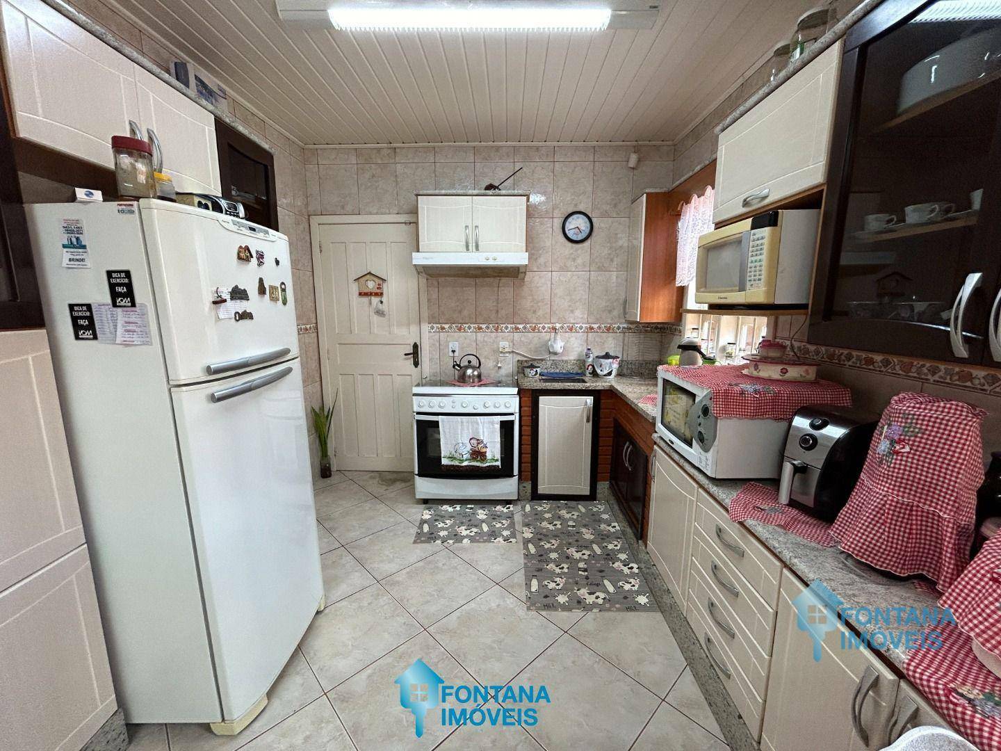 Casa à venda com 3 quartos, 189m² - Foto 11