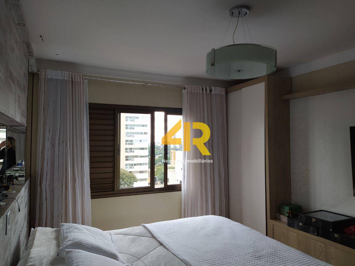 Apartamento à venda com 3 quartos, 184m² - Foto 16