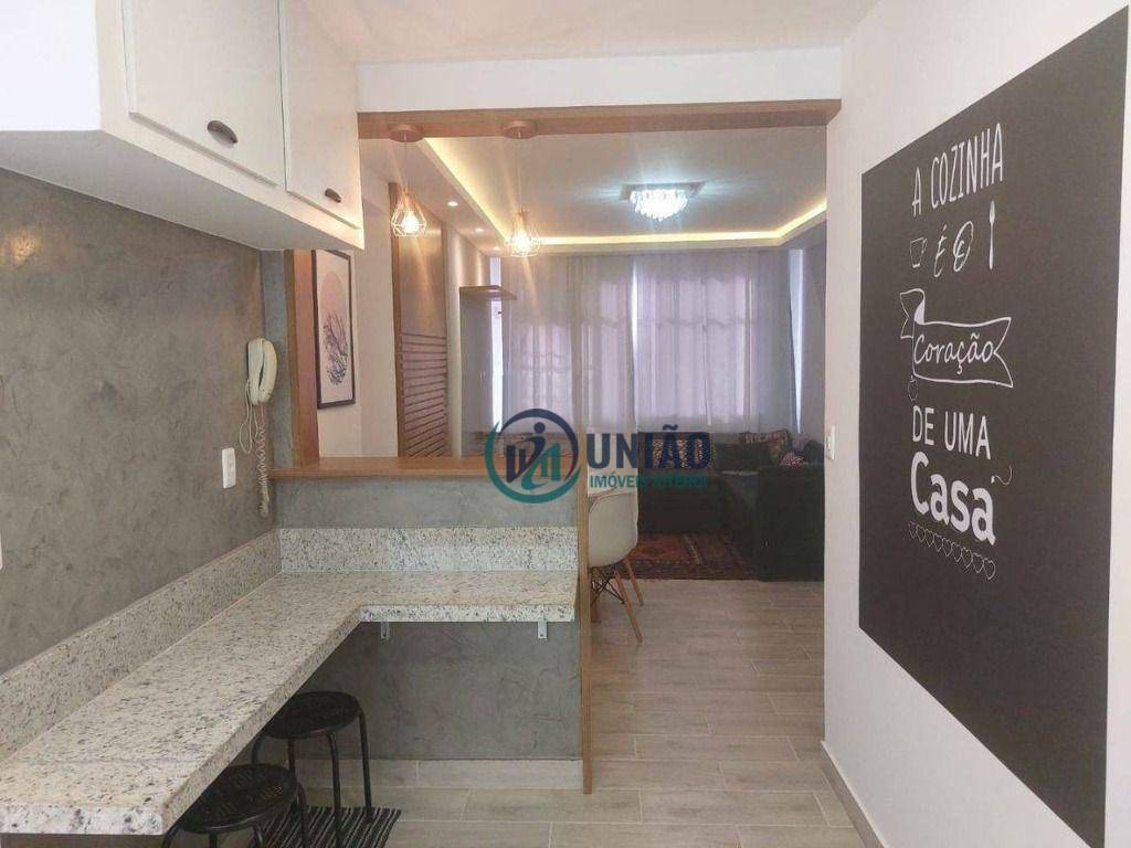 Apartamento à venda com 2 quartos, 80m² - Foto 13