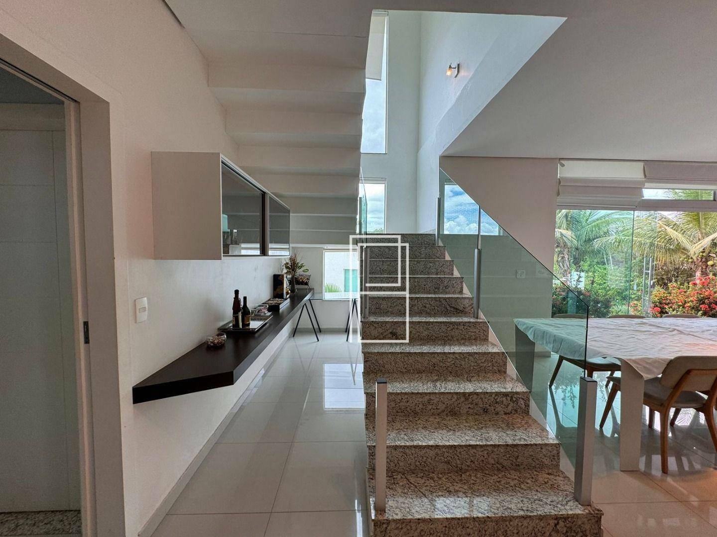 Casa de Condomínio à venda com 4 quartos, 296m² - Foto 9