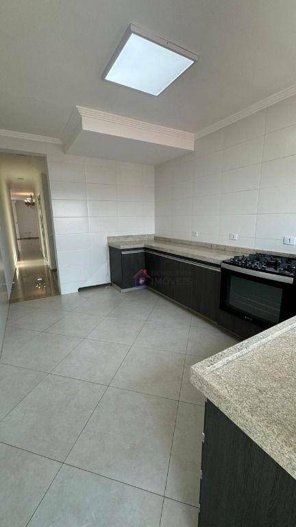 Sobrado à venda com 3 quartos, 181m² - Foto 4