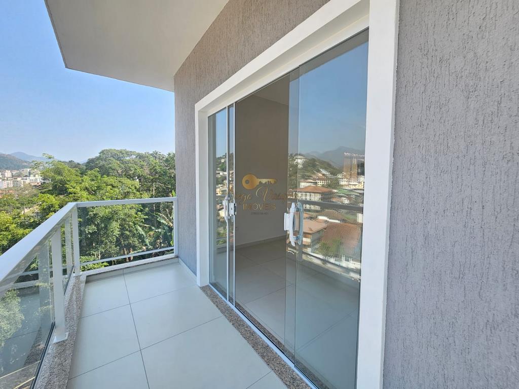 Casa à venda com 3 quartos, 380m² - Foto 7