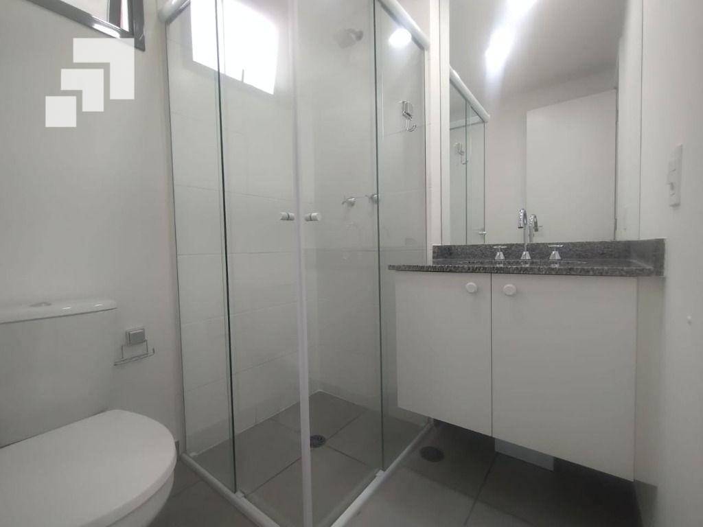 Apartamento para alugar com 2 quartos, 62m² - Foto 15