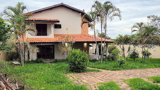 Casa de Condomínio à venda e aluguel com 4 quartos, 780m² - Foto 1