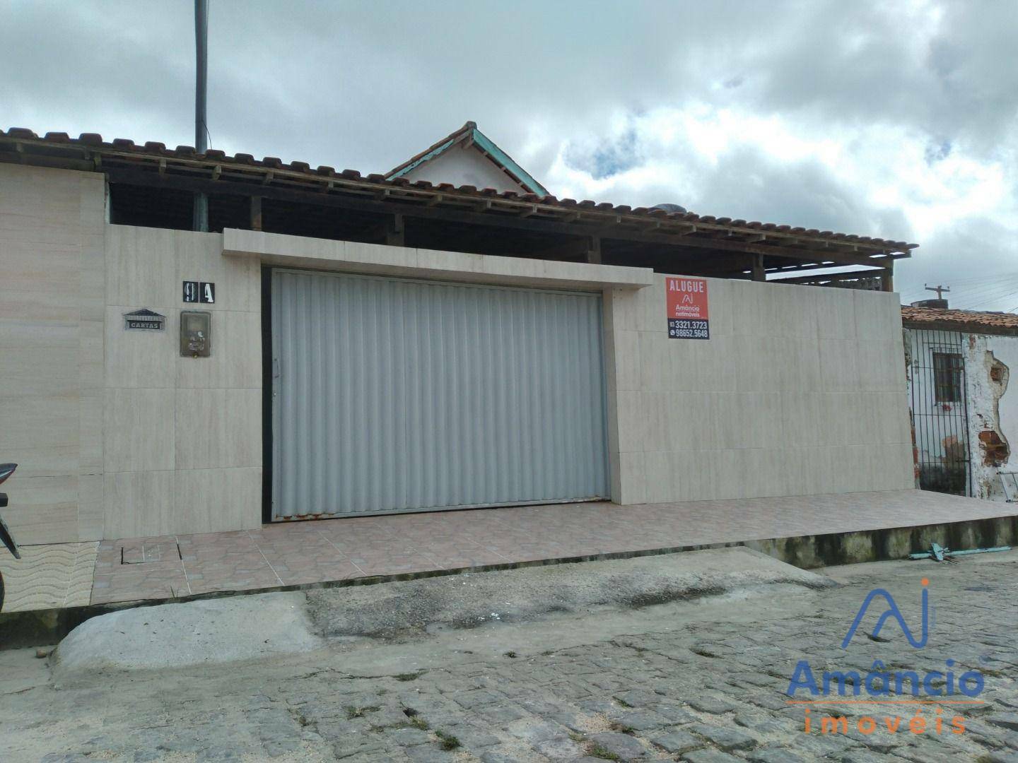 Casa para alugar com 2 quartos, 64m² - Foto 1