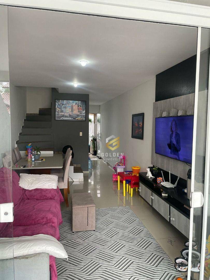 Sobrado à venda com 2 quartos, 85m² - Foto 2