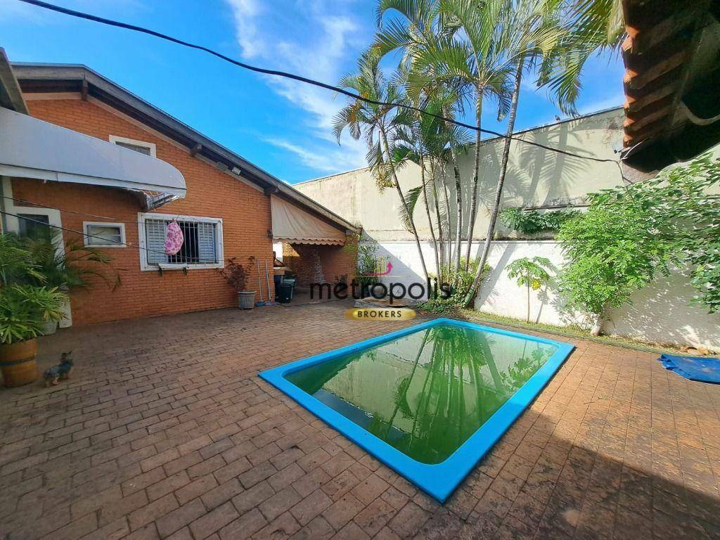 Casa à venda com 3 quartos, 189m² - Foto 1