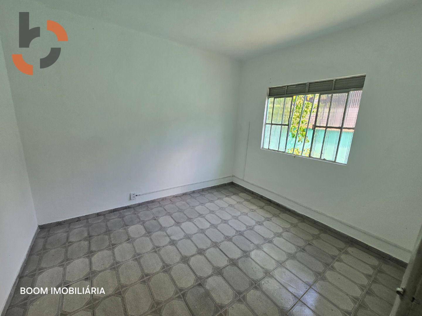 Casa à venda com 2 quartos, 56m² - Foto 11