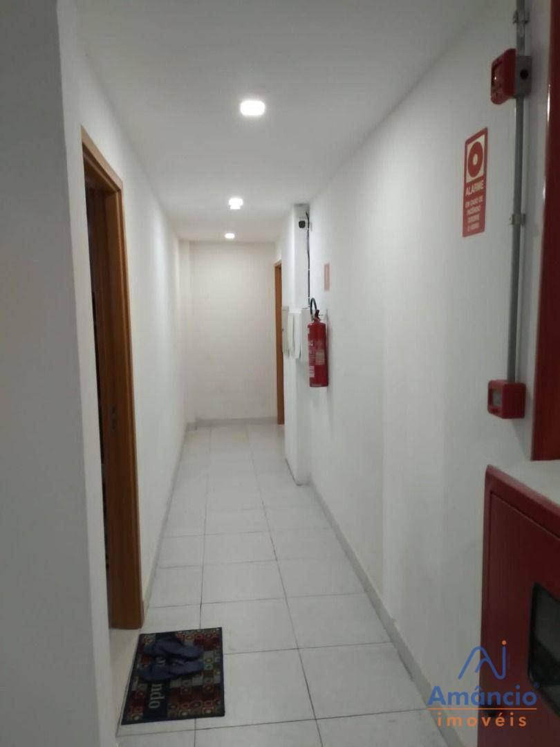 Apartamento à venda com 1 quarto, 62m² - Foto 1