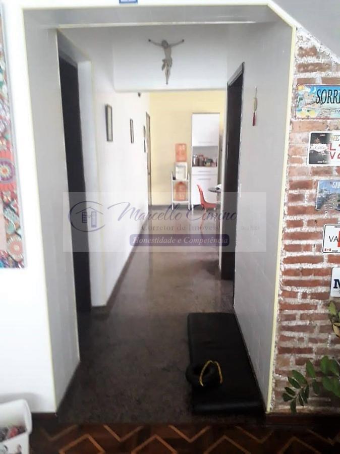 Sobrado à venda com 4 quartos, 300m² - Foto 4