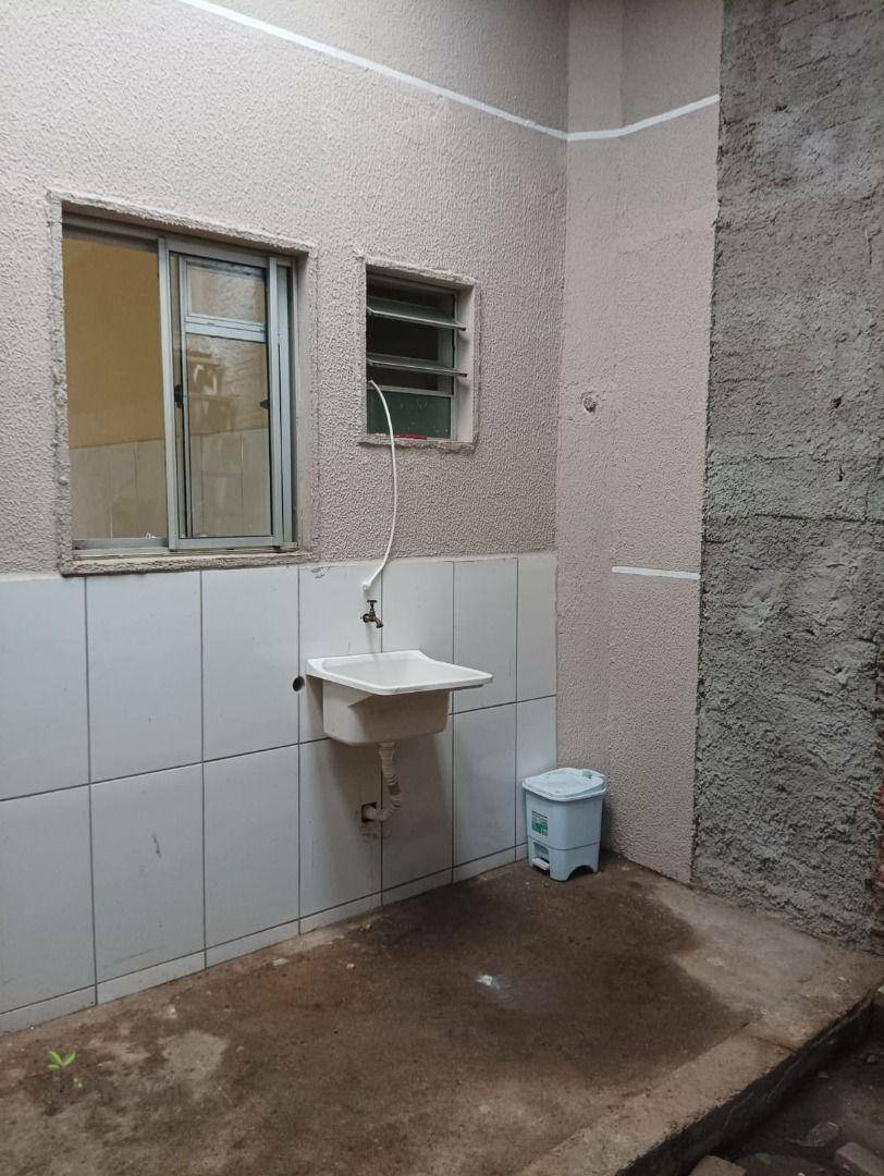 Sobrado à venda com 2 quartos, 44m² - Foto 12