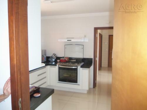 Apartamento à venda com 3 quartos, 250m² - Foto 17