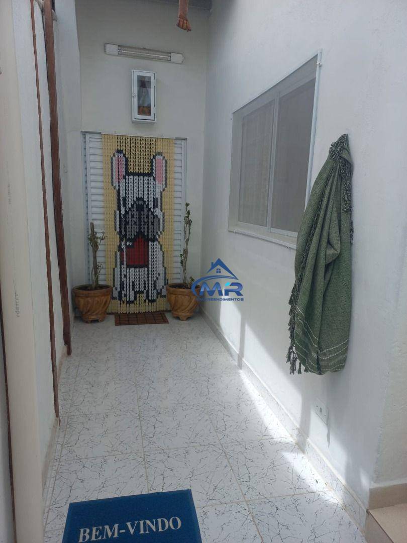 Casa à venda com 3 quartos, 130m² - Foto 15