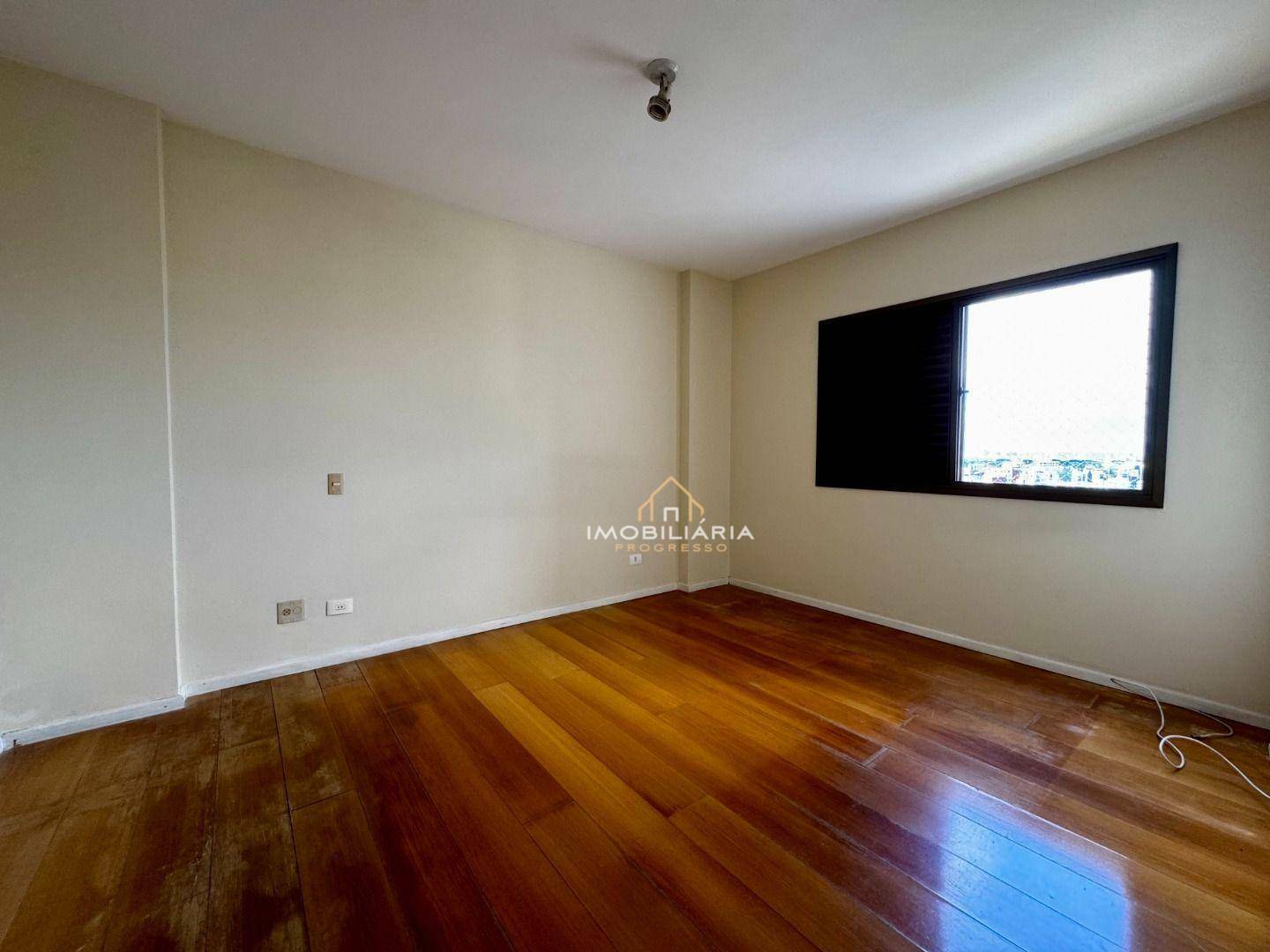 Apartamento à venda com 3 quartos, 114m² - Foto 55