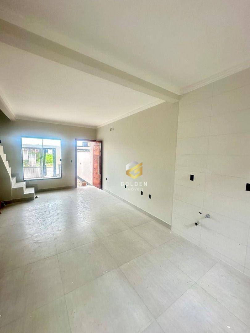 Sobrado à venda com 2 quartos, 66m² - Foto 3