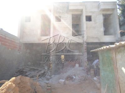 Sobrado à venda com 3 quartos, 110m² - Foto 2