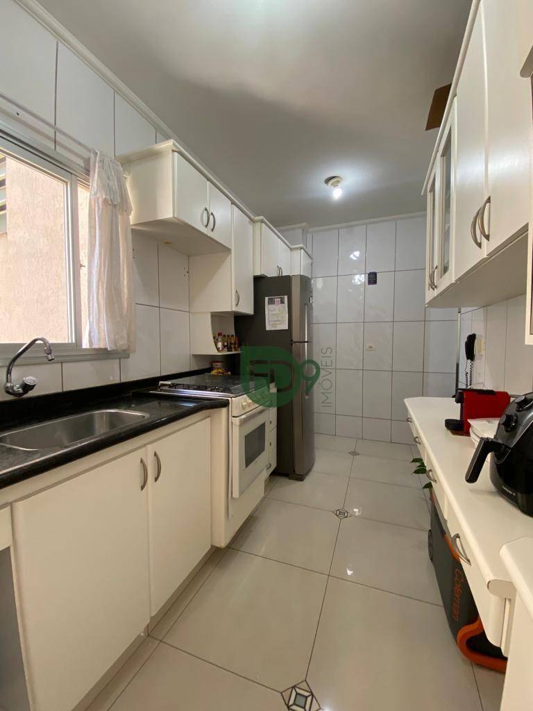 Apartamento à venda com 2 quartos, 69m² - Foto 15