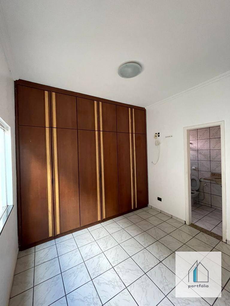 Casa de Condomínio à venda com 5 quartos, 220m² - Foto 29