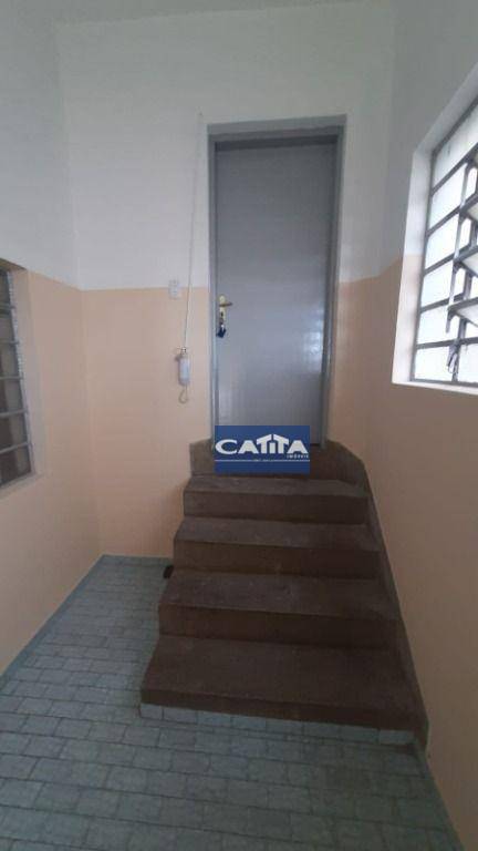 Apartamento para alugar com 2 quartos, 40m² - Foto 5