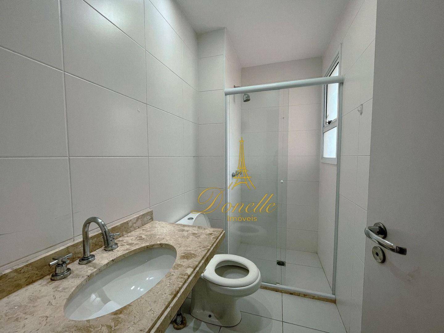 Apartamento à venda com 2 quartos, 70m² - Foto 30