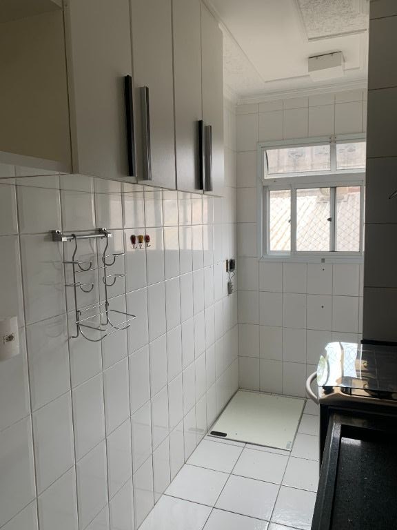 Apartamento à venda com 2 quartos, 50m² - Foto 12