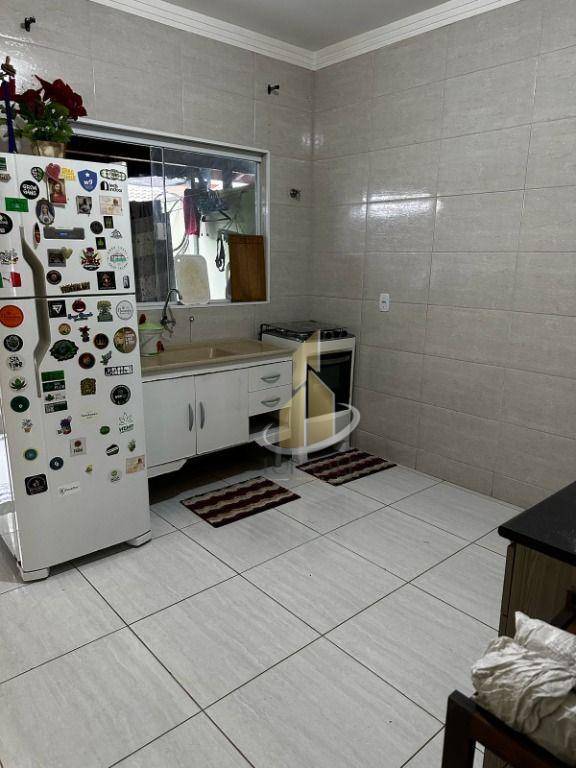 Casa, 2 quartos, 73 m² - Foto 1