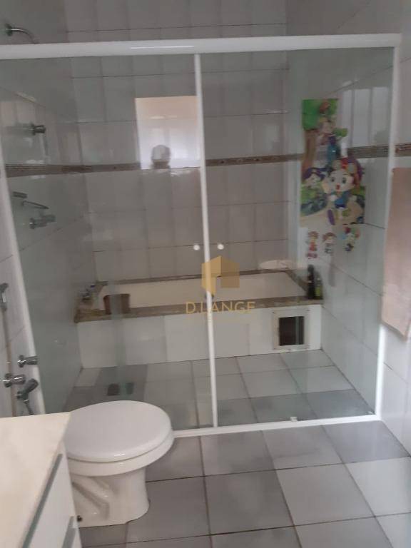 Casa de Condomínio à venda com 3 quartos, 226m² - Foto 13