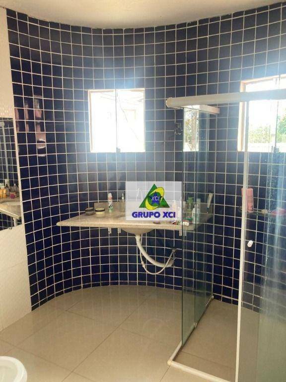 Casa à venda e aluguel com 3 quartos, 250m² - Foto 10