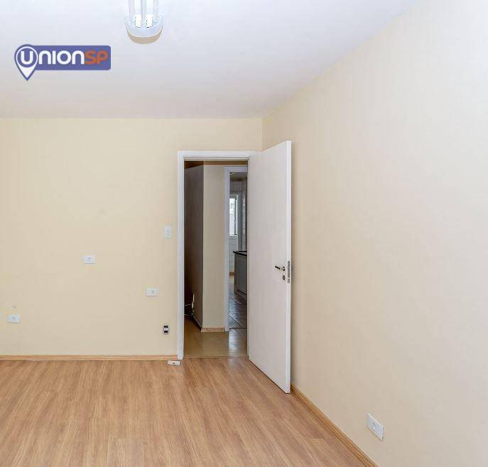 Apartamento à venda com 2 quartos, 61m² - Foto 3